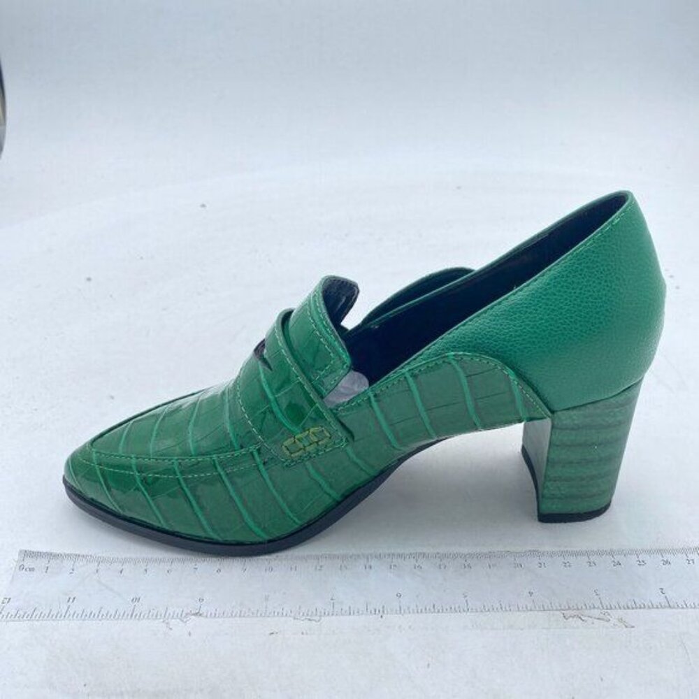 Green Crocodile Pattern Women Shoes - Picture 2 of 7